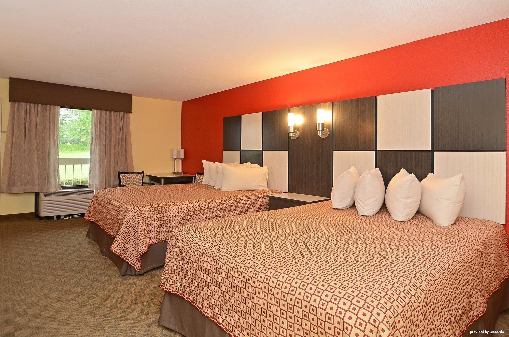 Best Western Cades Cove Inn Townsend Room photo